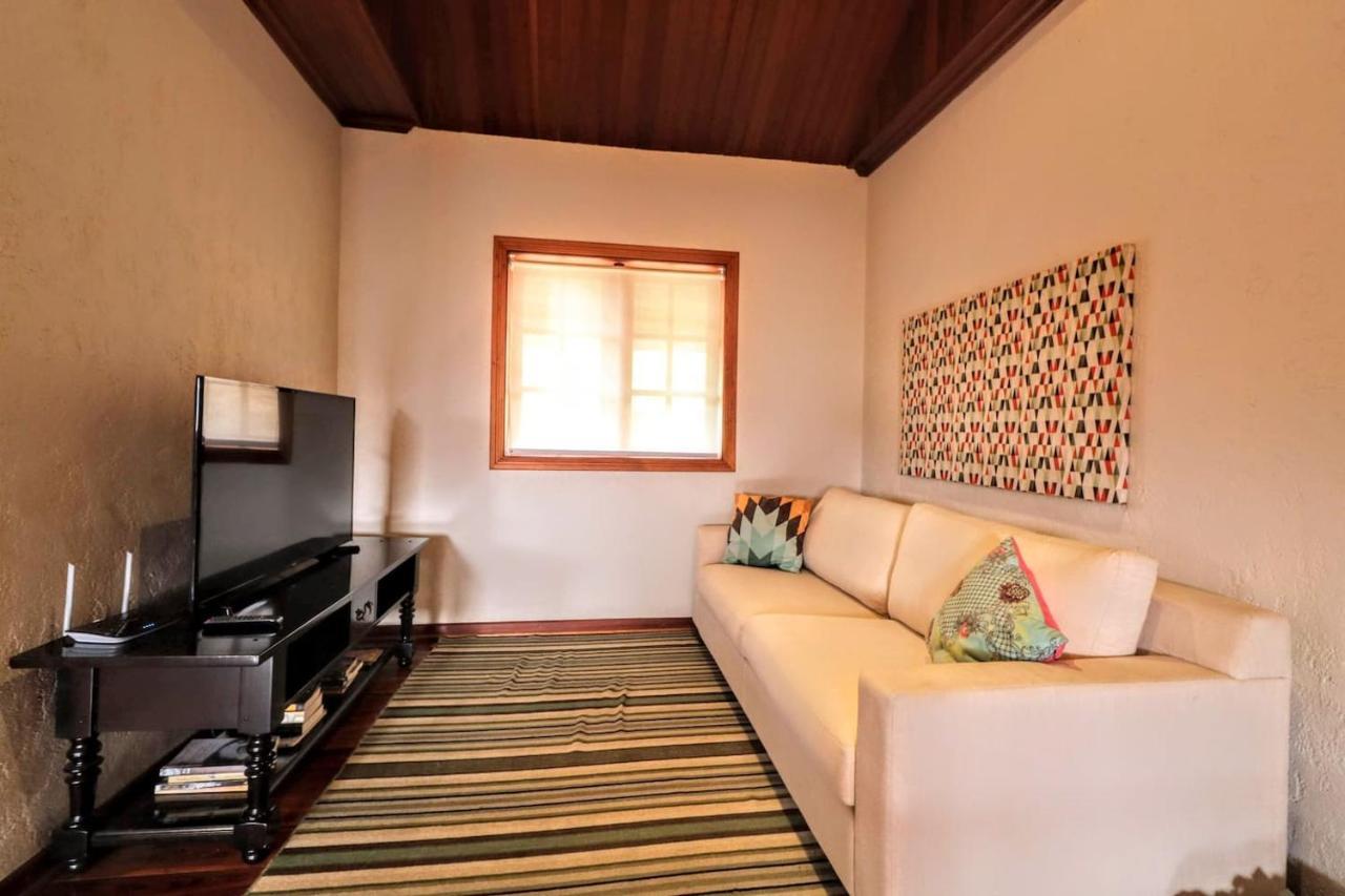Casa de férias Deliciosa Casa No Condominio Florestal Clube